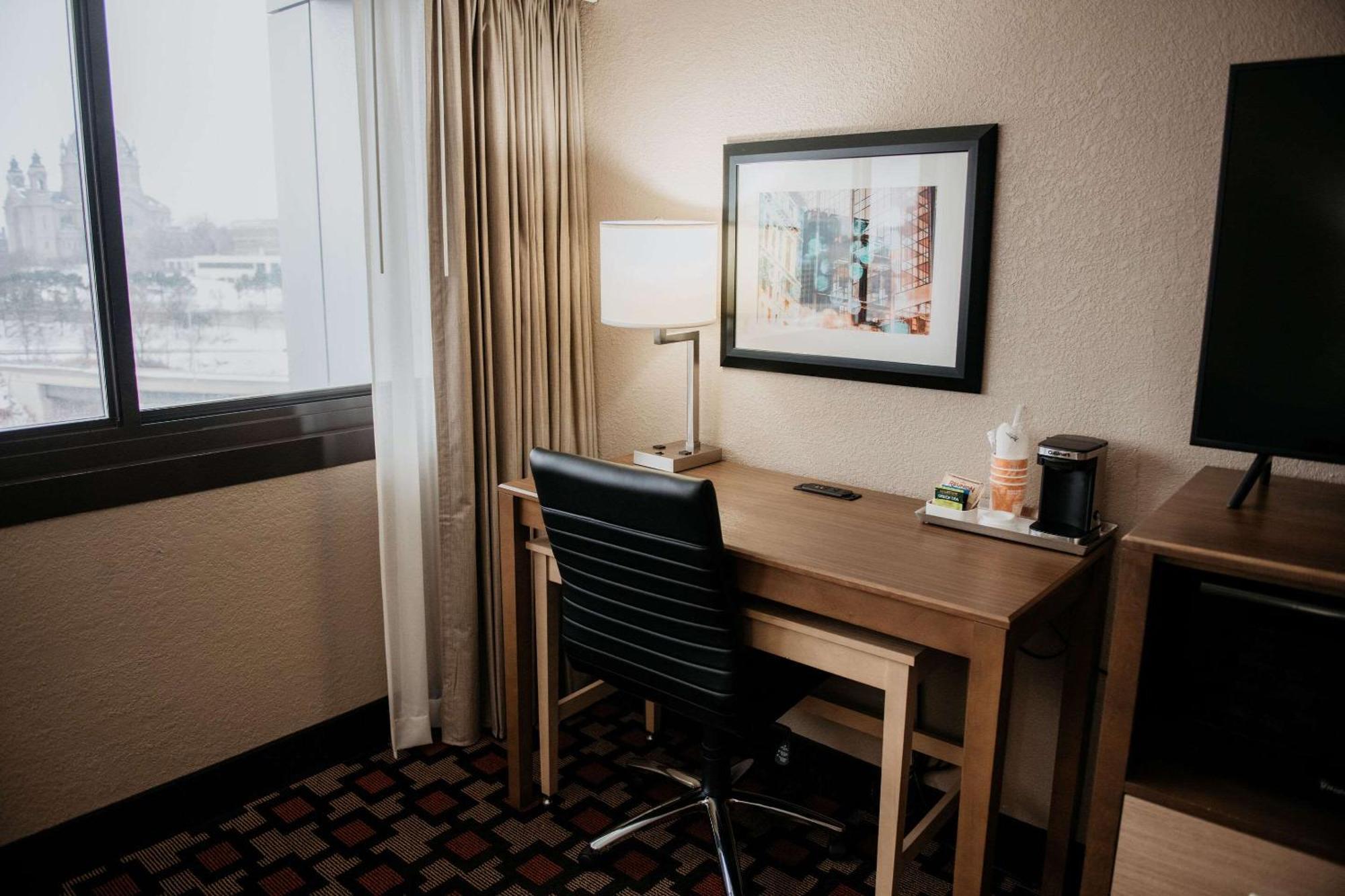 סיינט פול Radisson Hotel St Paul Downtown מראה חיצוני תמונה